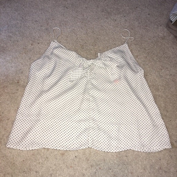 Black and white polka dotted tank top - Picture 3 of 4